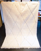 valkoinen villamatto