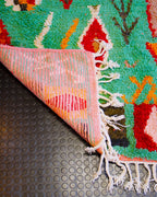 käsinsolmittu matto