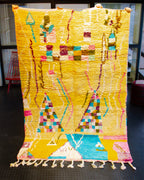 keltainen villamatto