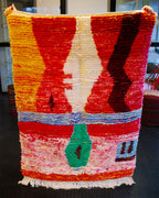 monivärinen villamatto