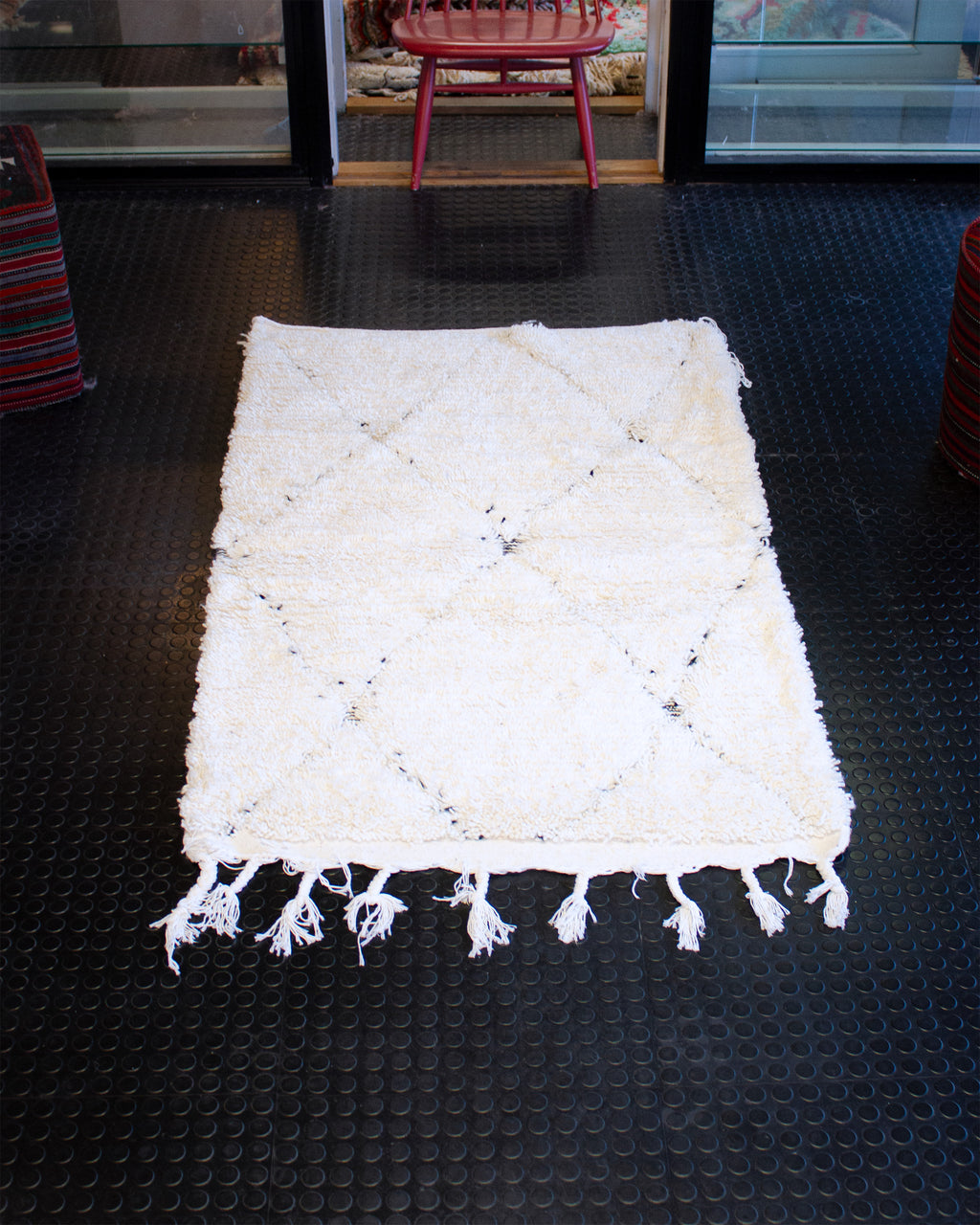 Valkoinen villamatto marokkolainen