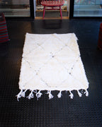 Valkoinen villamatto marokkolainen