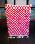 Ruudullinen villamatto