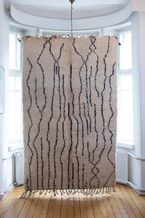 Marokkolainen Beni Ourain villamatto 250 cm x 150 cm