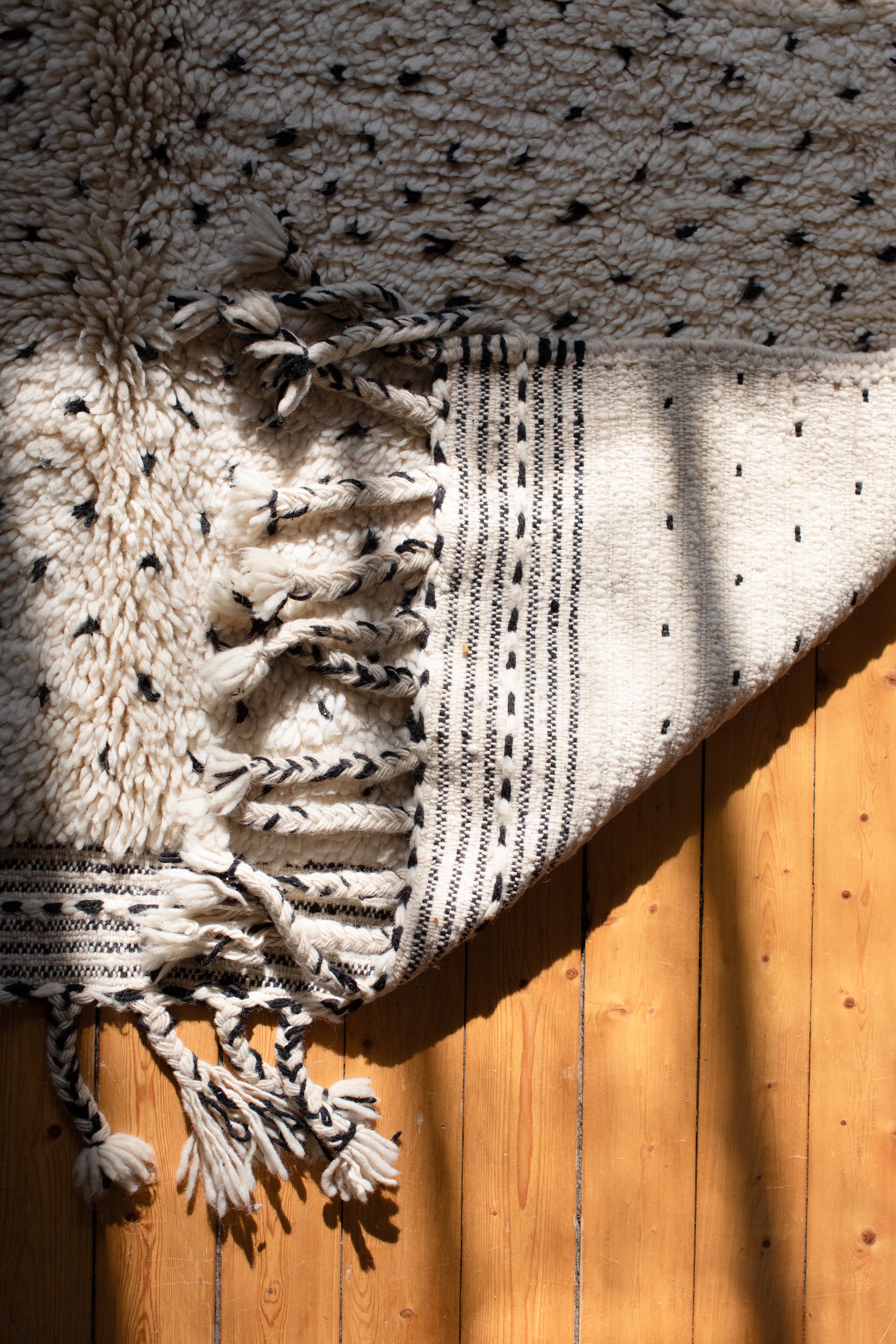 Marokkolainen Beni Ourain villamatto 250cm x 150 cm
