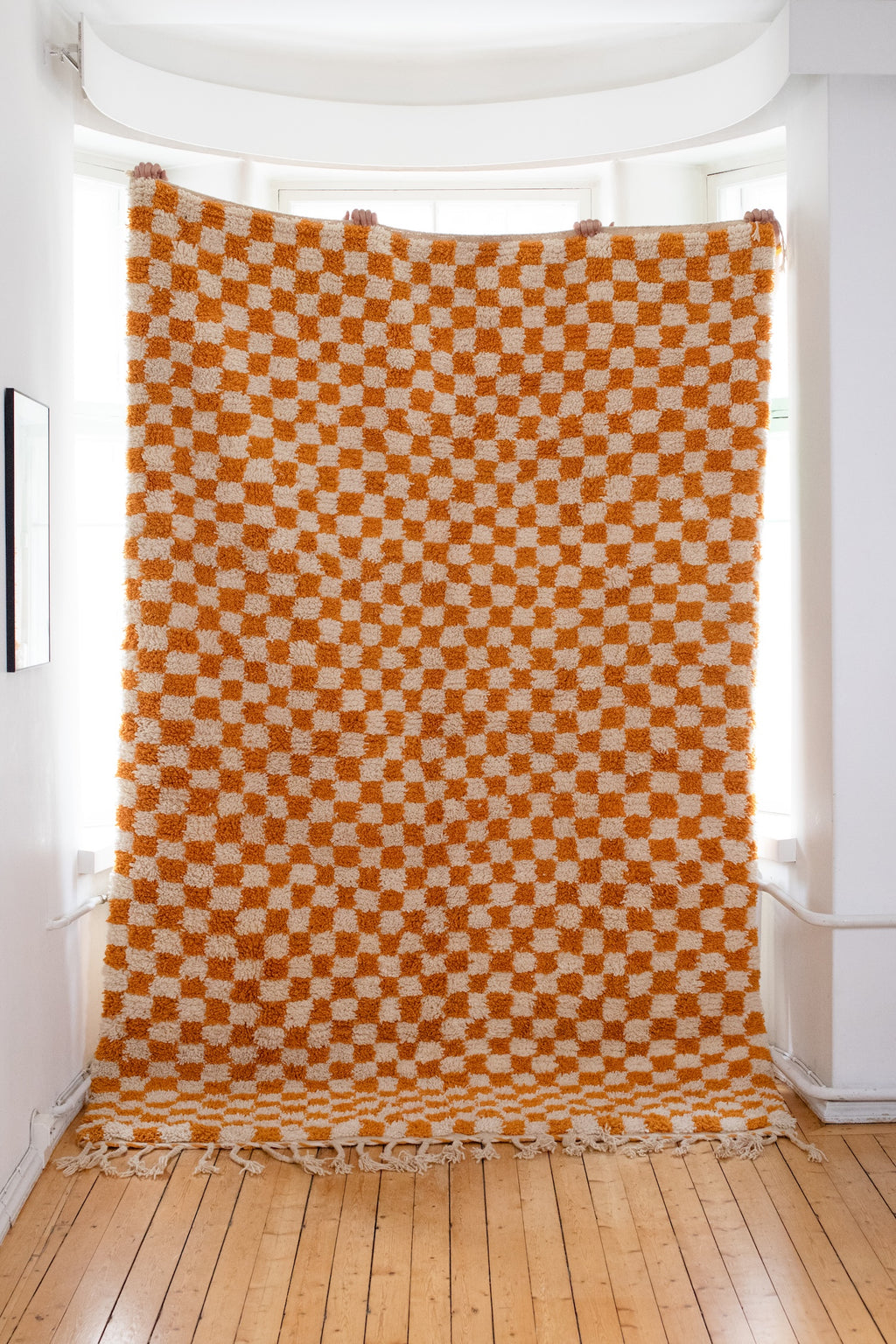Mimosa oranssi ruudullinen villamatto<br>300cm x 200cm