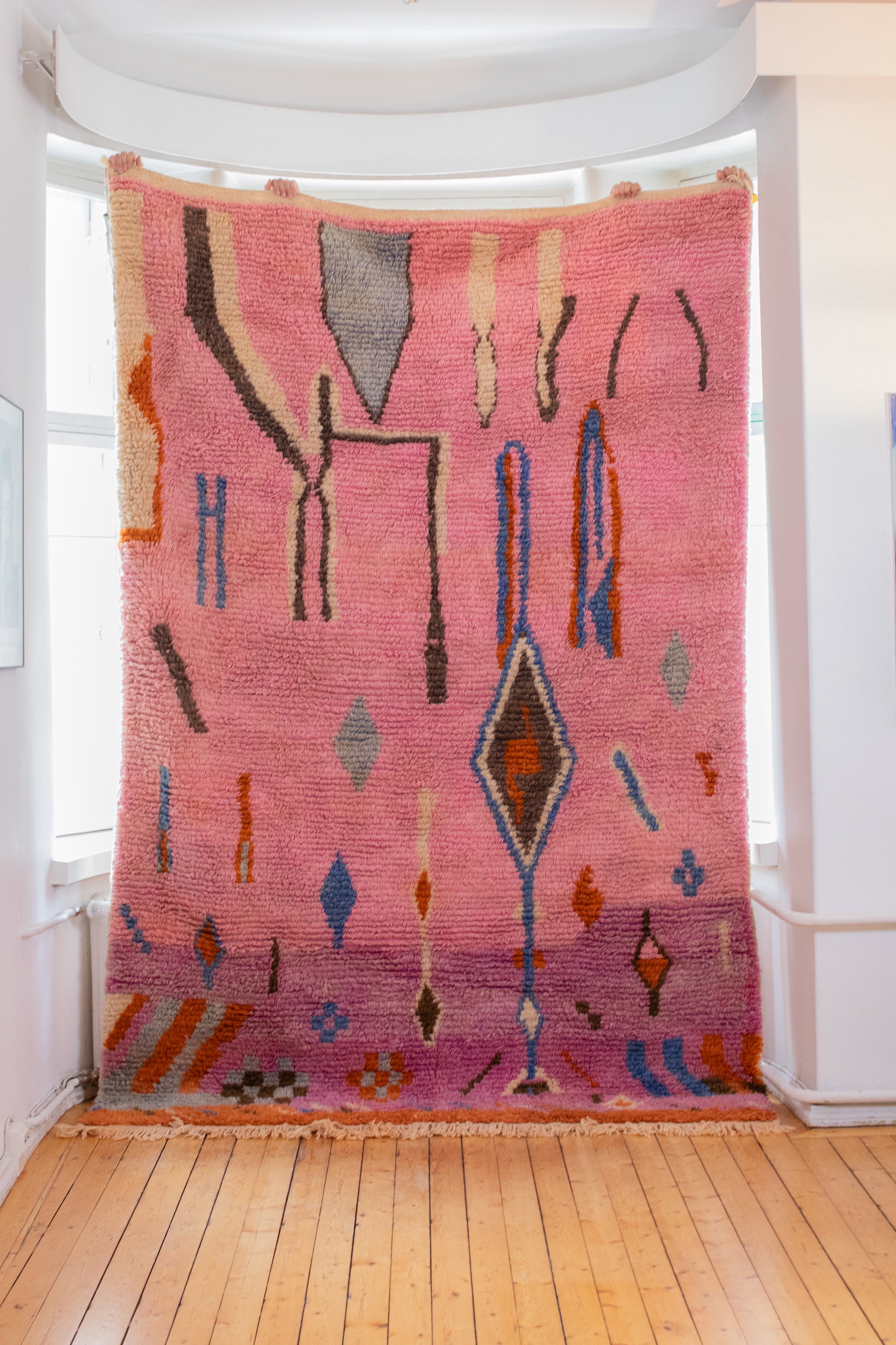 Jamila Boujaad villamatto<br>300cm x 200cm
