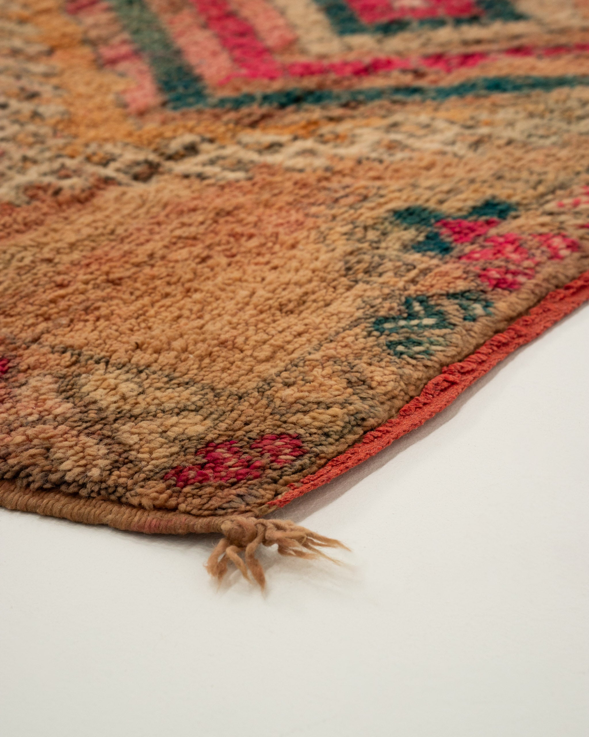 Vintage Marokkolainen villamatto 332/202cm